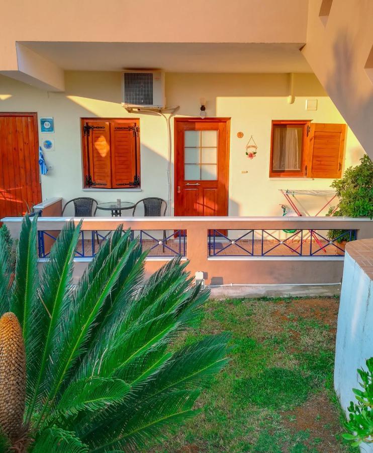 Mιχαλης Apartments Paramythia Luaran gambar